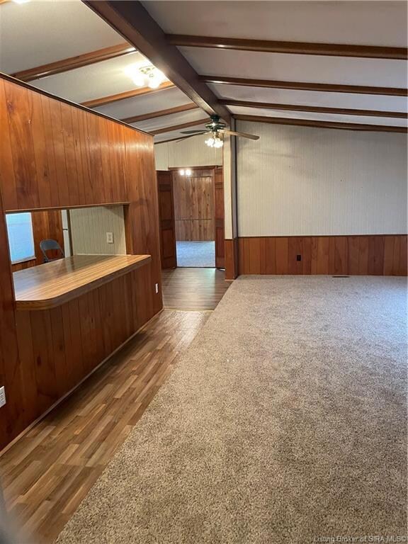 Living Room/Breakfast Bar