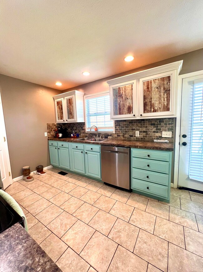 1529 Normans Camp Rd, Harrodsburg, KY 40330 - photo 7