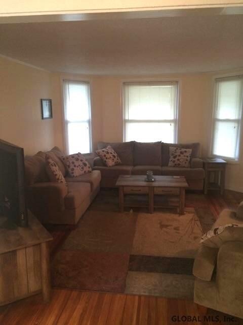 21 Menand Rd, Menands, NY 12204 - photo 2