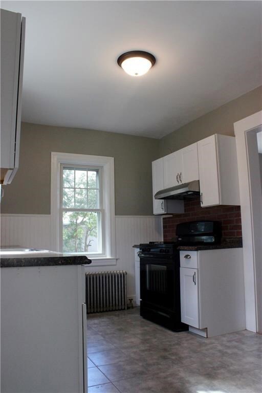 94 Early Ave, Warwick, RI 02889 - photo 4