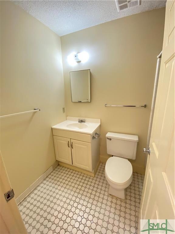 410 1/2 E Hall St, Savannah, GA 31401 - photo 7
