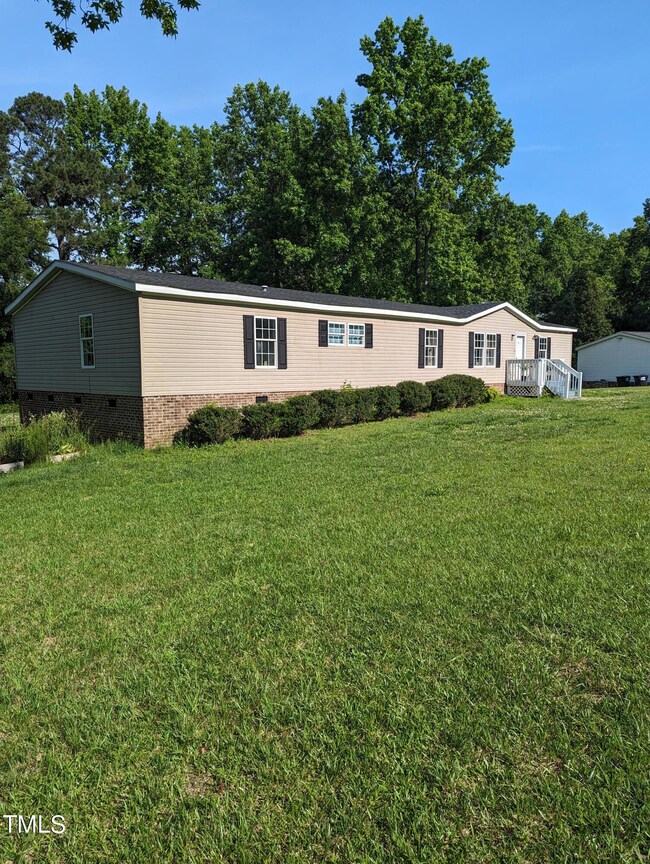 Nearly 1 full acre on private street