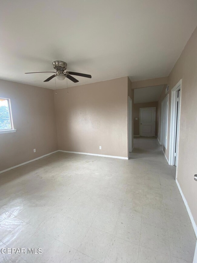 417 Gorman St unit 4, Anthony, NM 88021 - photo 6