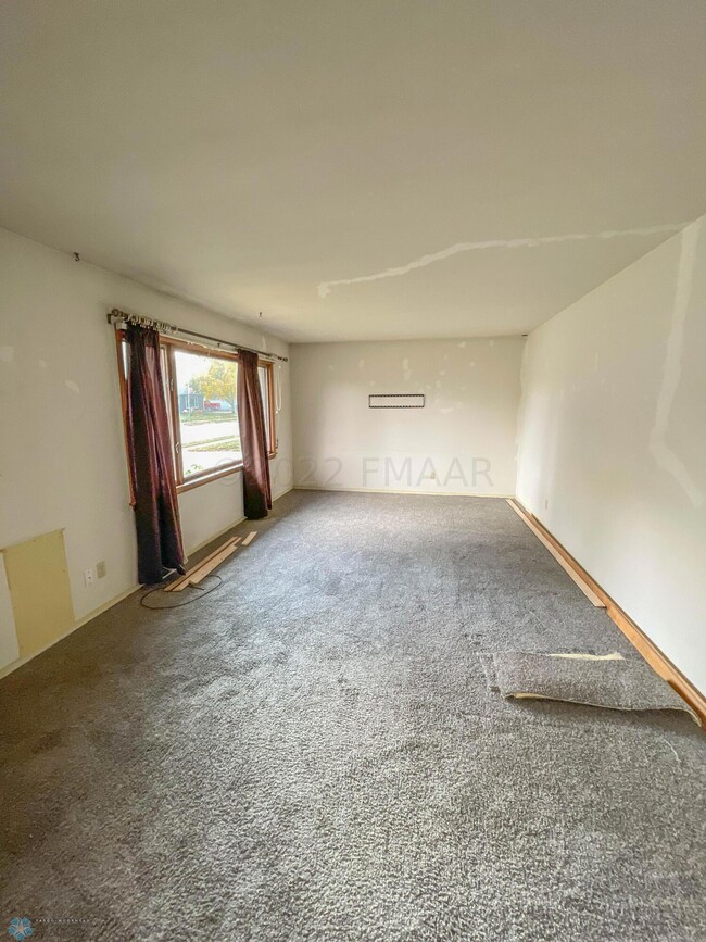 702 Elm St, West Fargo, ND 58078 - photo 7