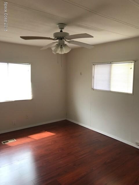 916 Periwinkle Cir, Sebastian, FL 32976 - photo 5