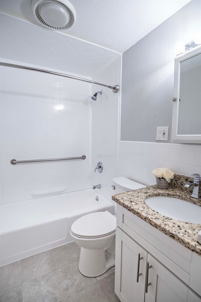 205 N Main St unit 109, Salem, NH 03079 - photo 7