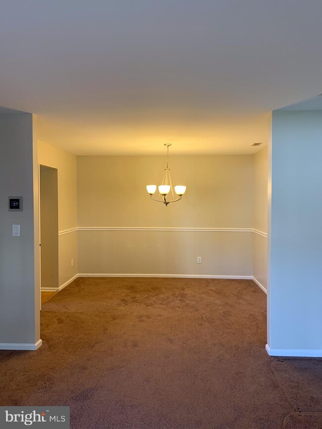 608 Kirby Way unit 608, Mount Laurel, NJ 08054 - photo 5