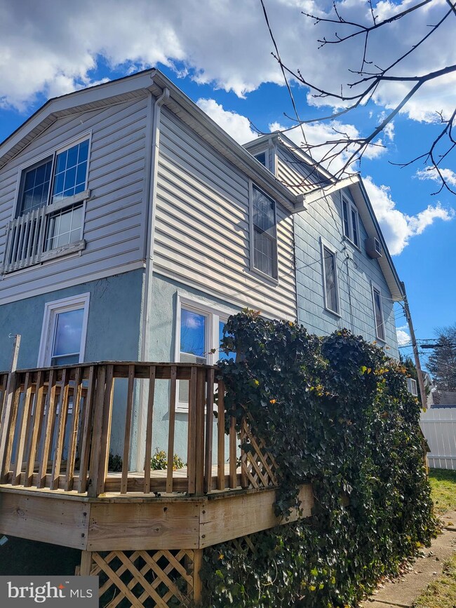 219 William St, Downingtown, PA 19335 - photo 7