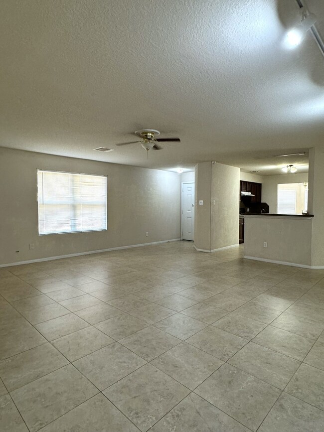 7703 Westington Ln, Houston, TX 77040 - photo 2