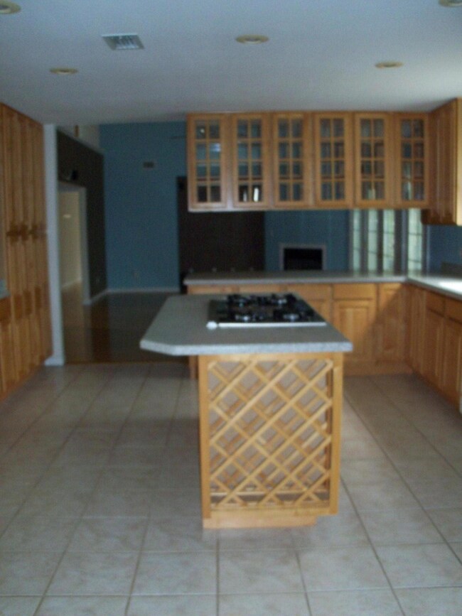 1418 Quail Ridge Drive 006