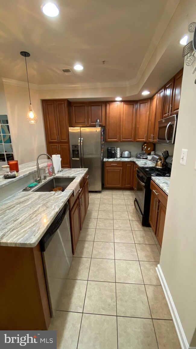 5644 Virginia Ln unit 41, Oxon Hill, MD 20745 - photo 4