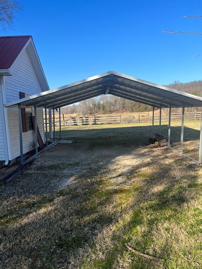 2684 Stone Seminary Rd, Cookeville, TN 38506 - photo 3