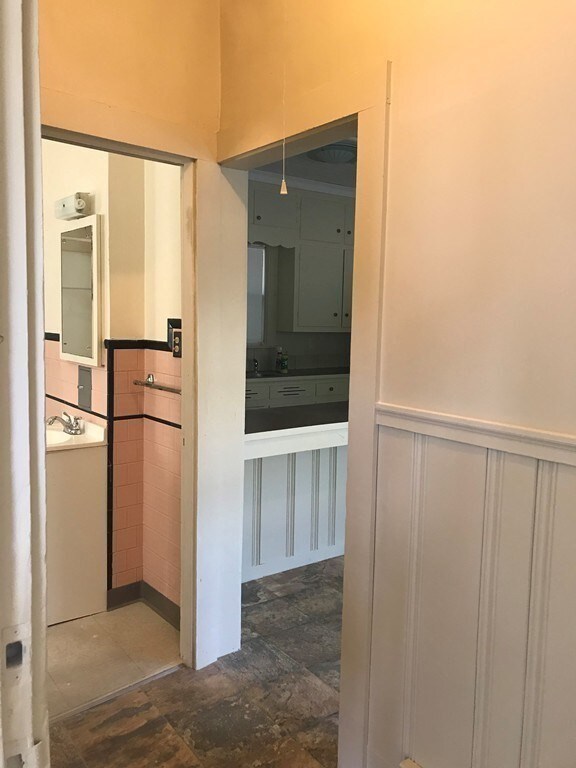 279 S Broadway unit 1R, Lawrence, MA 01843 - photo 4