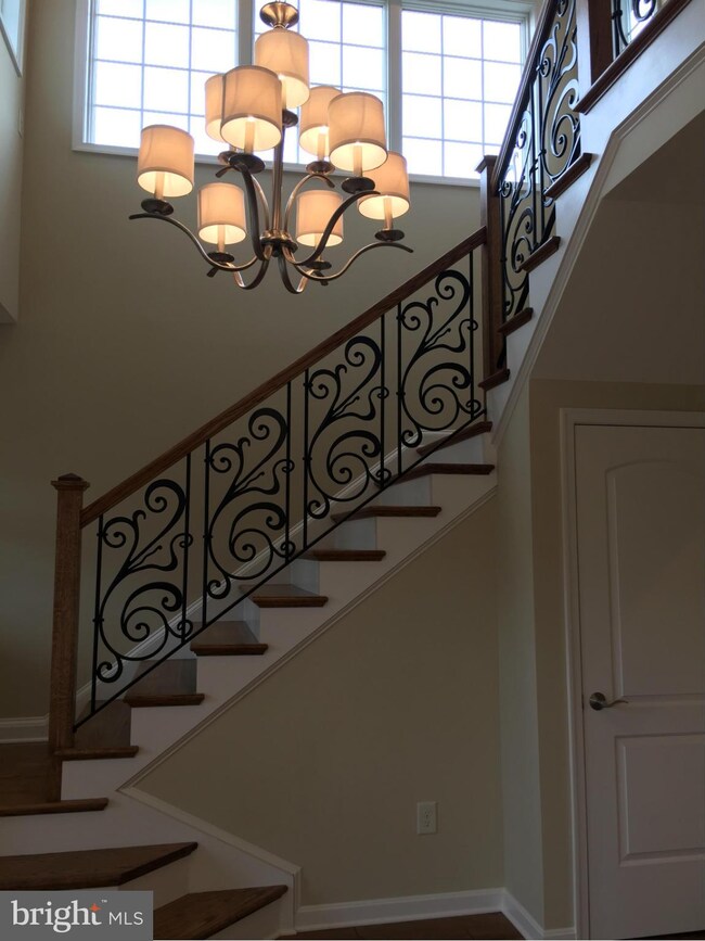 649 Tudor Dr, Hagerstown, MD 21742 - photo 4