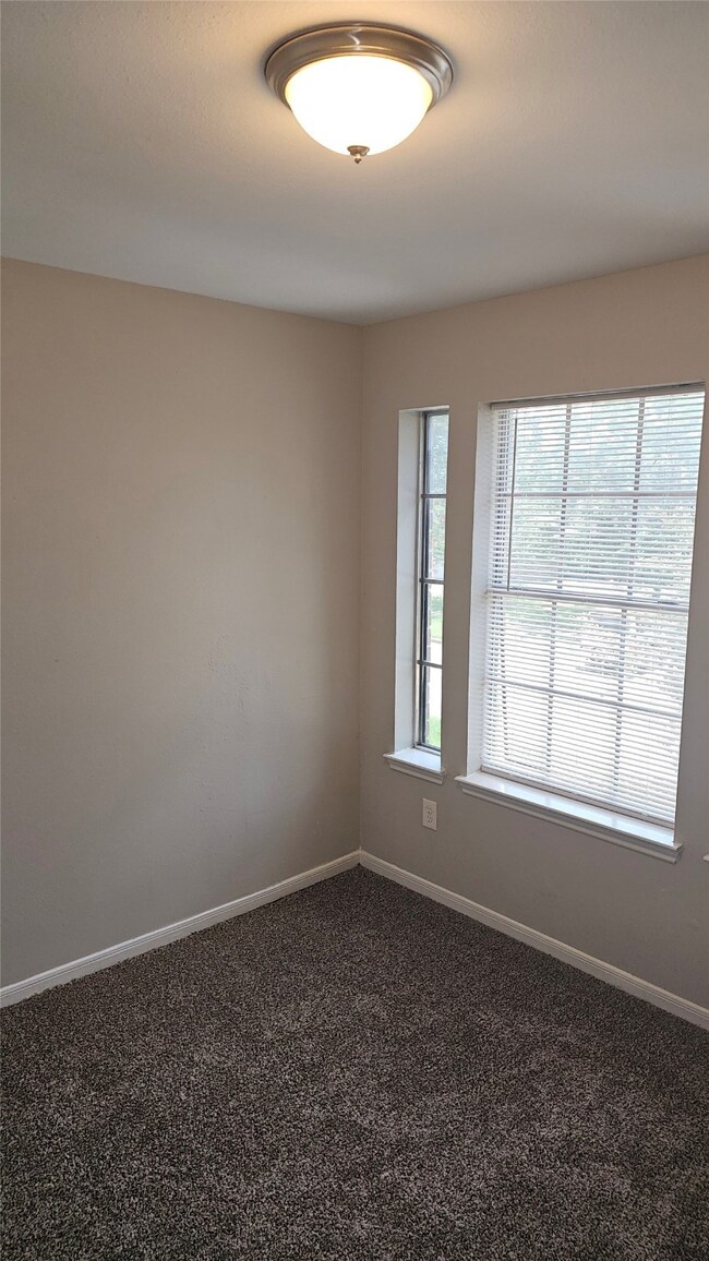 24410 Bar Kay Ln, Hockley, TX 77447 - photo 5