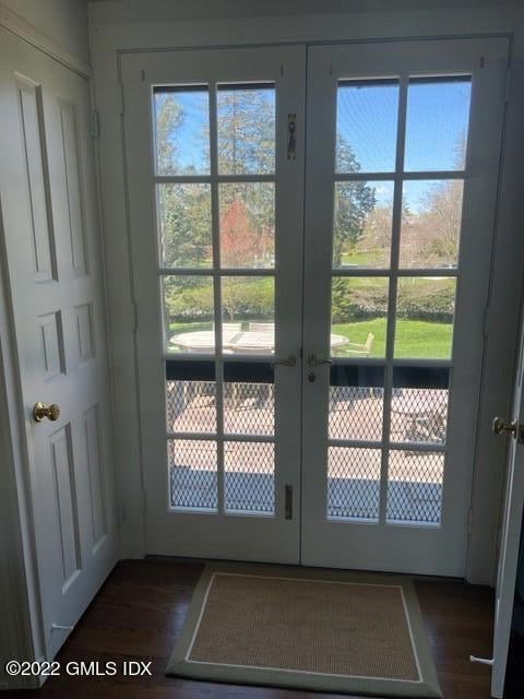 French doors to terrace