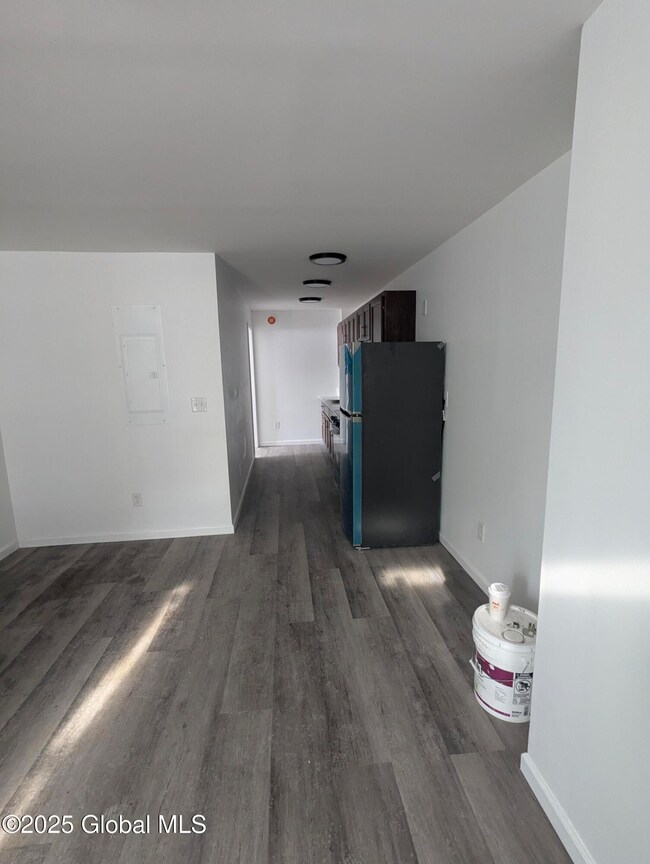 153 4th Ave unit 1st floor, Albany, NY 12202 - photo 4