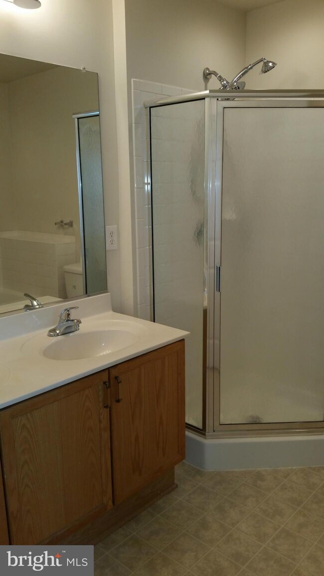 29 Litchfield Ln E, Martinsburg, WV 25405 - photo 6