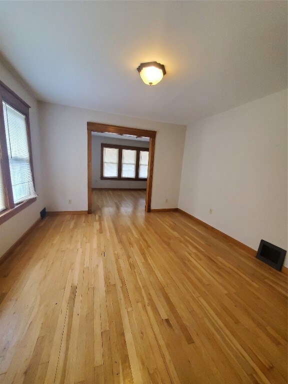 28 Louisa St, Binghamton, NY 13904 - photo 5