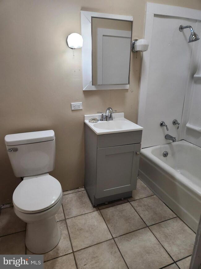 108 Fort Ave unit 11, Keyser, WV 26726 - photo 7