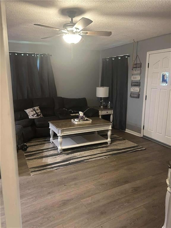 120 W 3rd St, Tonganoxie, KS 66086 - photo 3