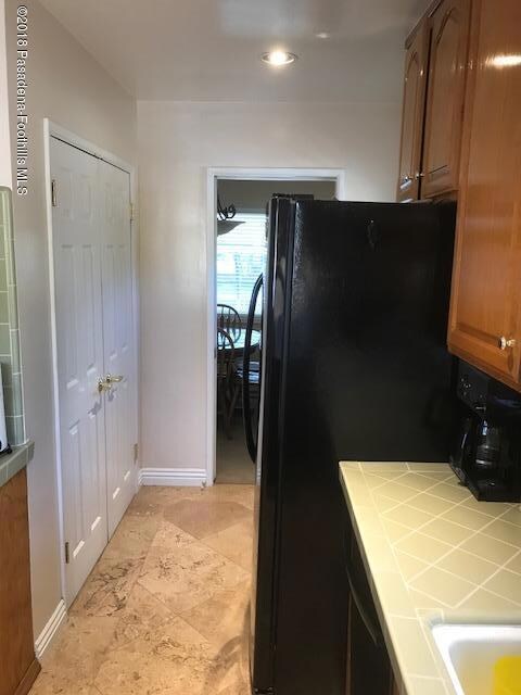 living kitchen3IMG_1272