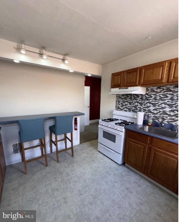 304 E Front St unit 2, Media, PA 19063 - photo 3