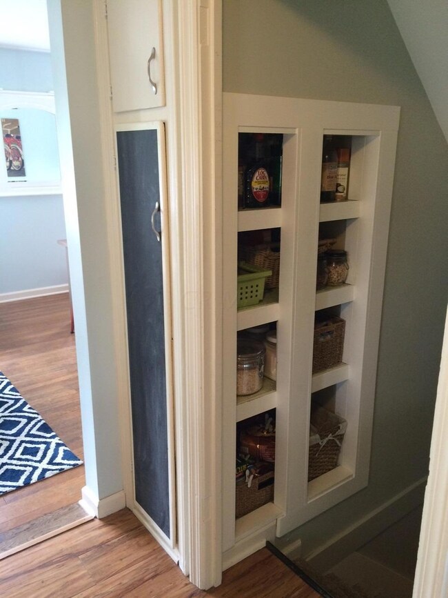 Pantry .1