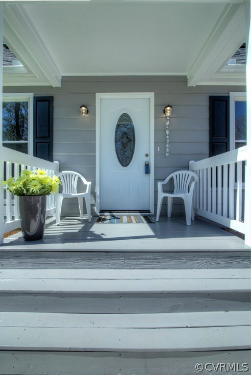 Welcoming front porch.