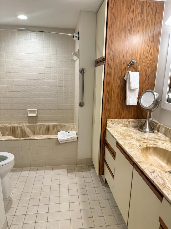 Hidden Dunes Gulfside unit 235, Destin, FL 32550 - photo 4