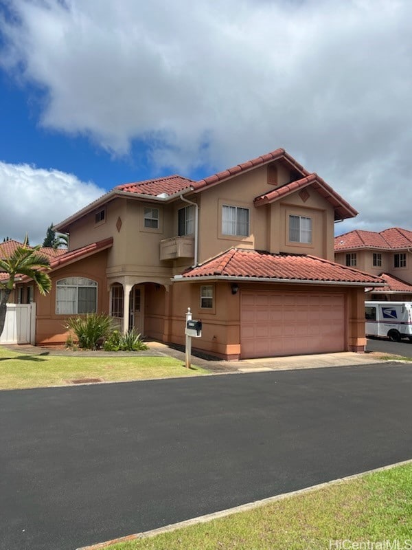 94-211B Loku Place unit 122, Waipahu, HI 96797 - photo 2