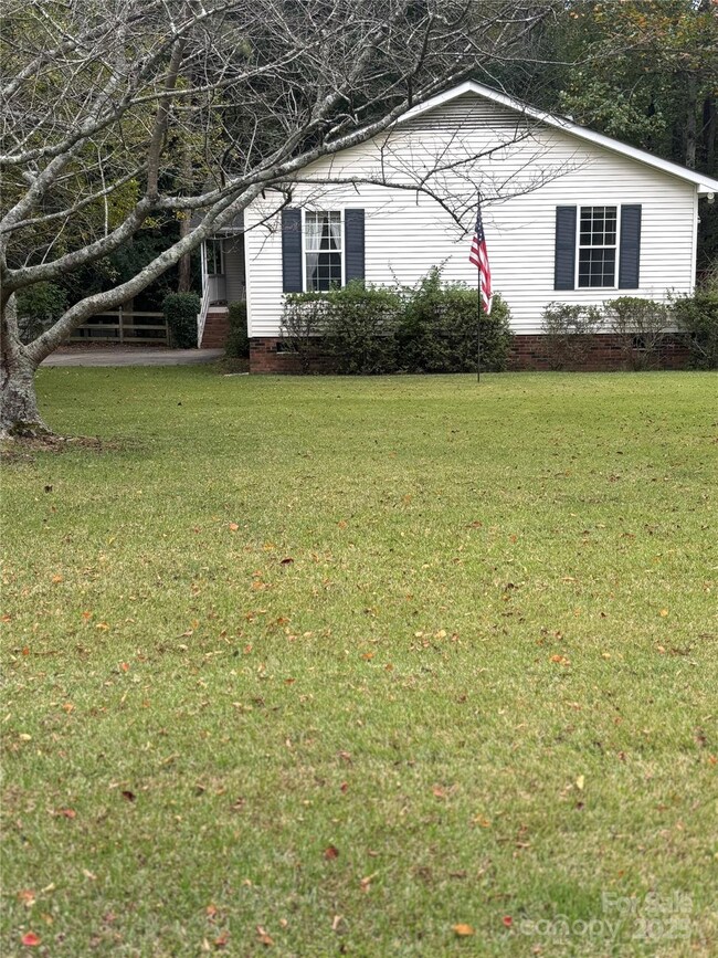 10624 Knox Ave unit 17, Matthews, NC 28105 - photo 2