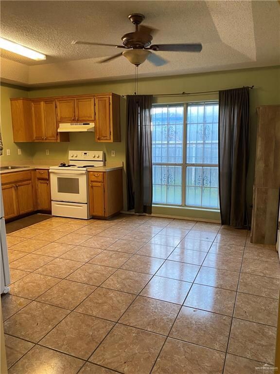 2611 Honolulu Dr, Weslaco, TX 78596 - photo 4