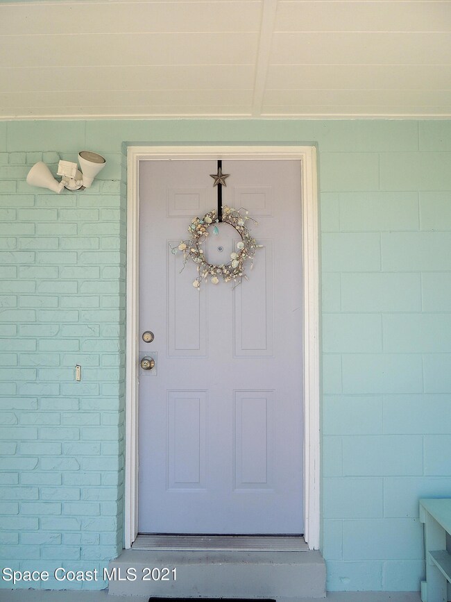 Come On In!