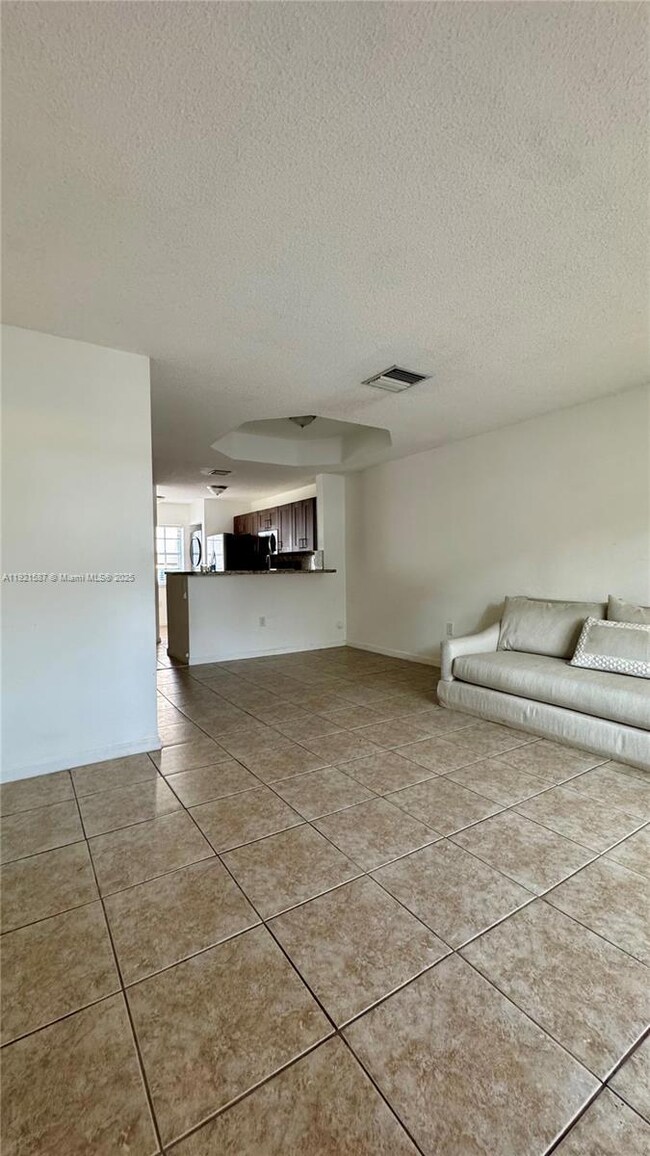 12124 SW 143rd Ln unit 85, Miami, FL 33186 - photo 3