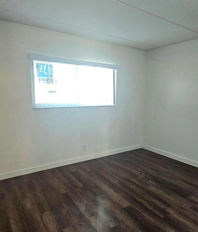 1501 Crescent Cir unit B10, West Palm Beach, FL 33403 - photo 7