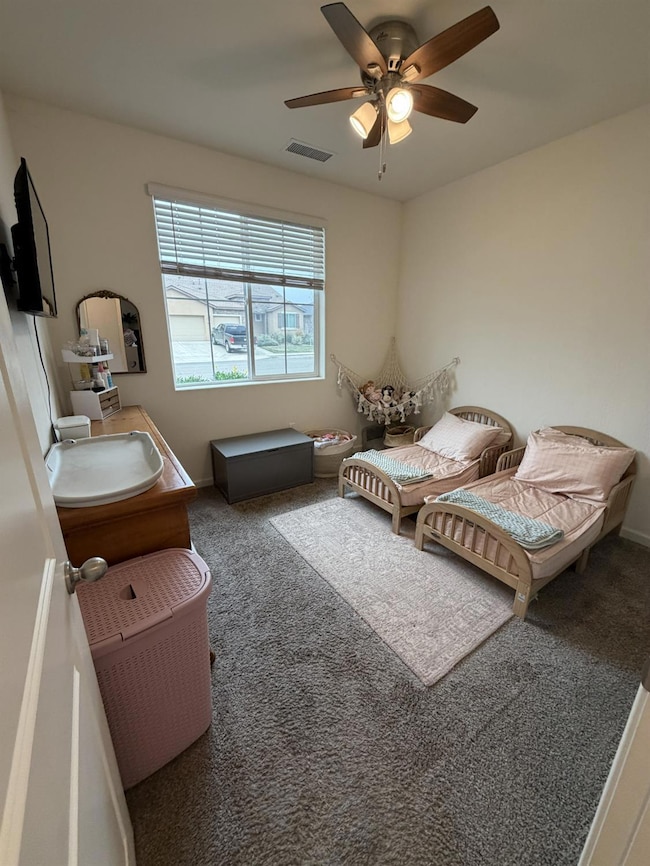 2454 Hudson St, Kingsburg, CA 93631 - photo 4