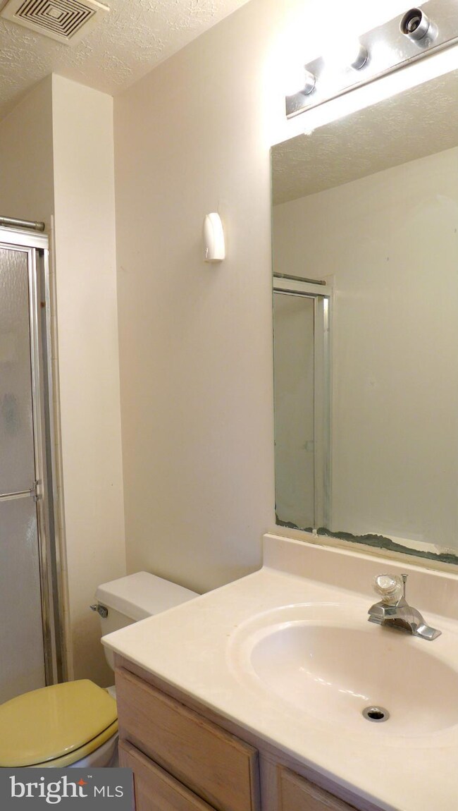 2707 Claybrooke Dr, Windsor Mill, MD 21244 - photo 6