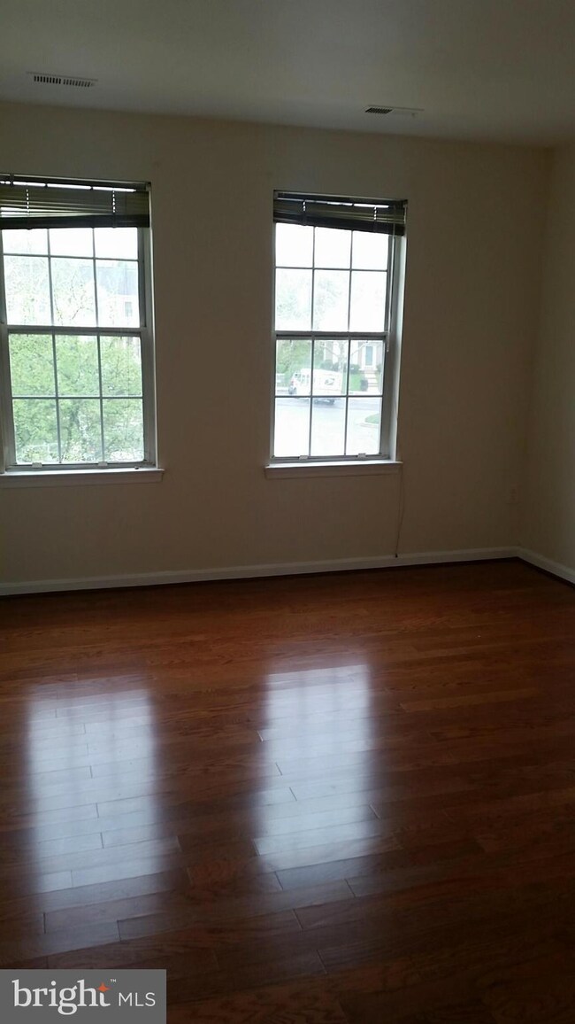 2610 Deer Ridge Dr, Silver Spring, MD 20904 - photo 6