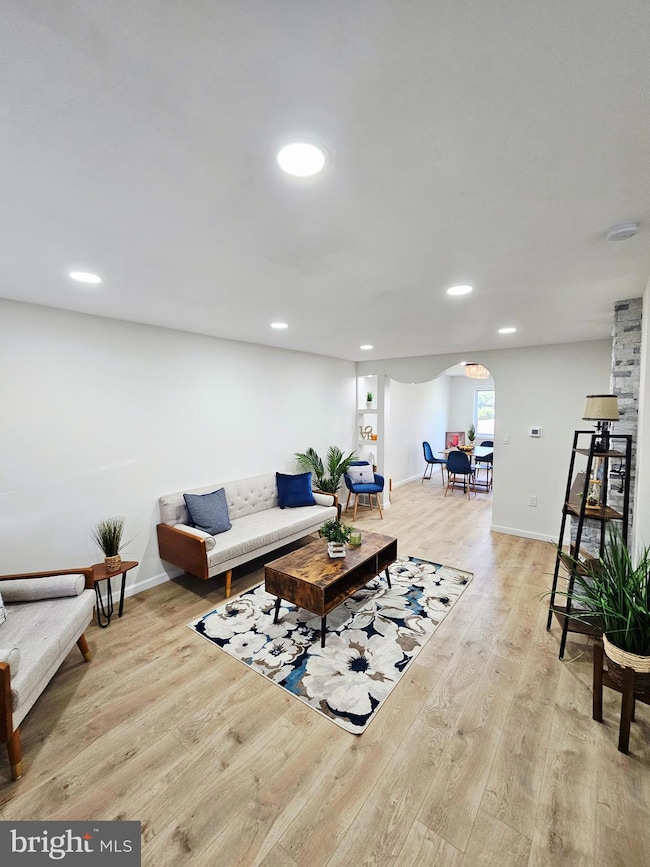 1421 Carl Miller Blvd, Camden, NJ 08104 - photo 2