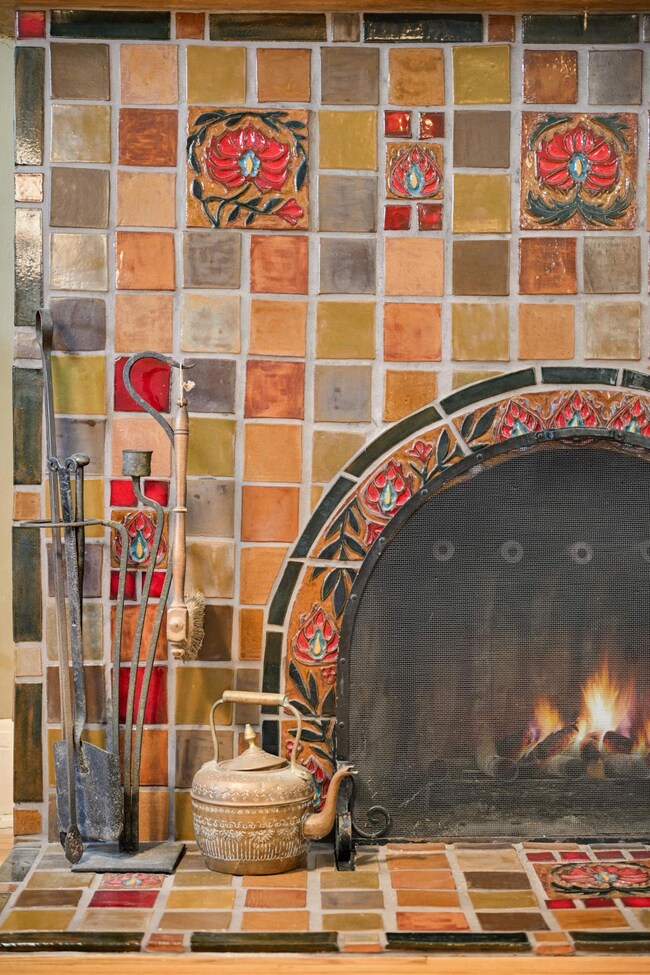 1926 Lincoln Ave, Saint Paul, MN 55105 - photo 6