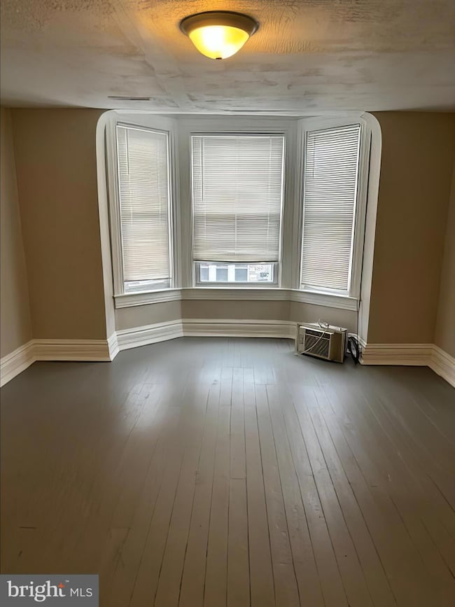 257 E College Ave, York, PA 17403 - photo 4