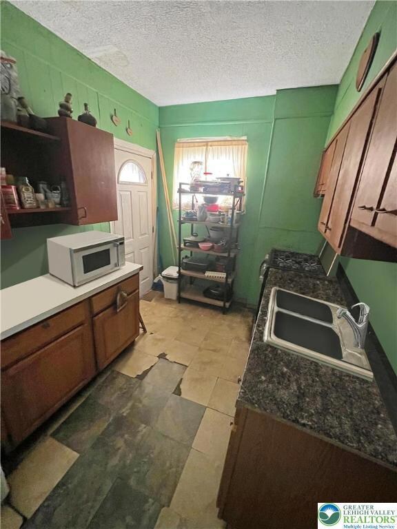 513 N Howard St, Allentown, PA 18102 - photo 6