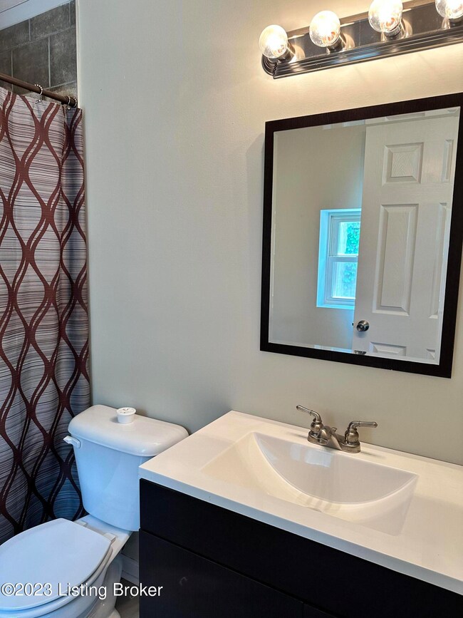 539 Bethel Church Rd, Mount Washington, KY 40047 - photo 6