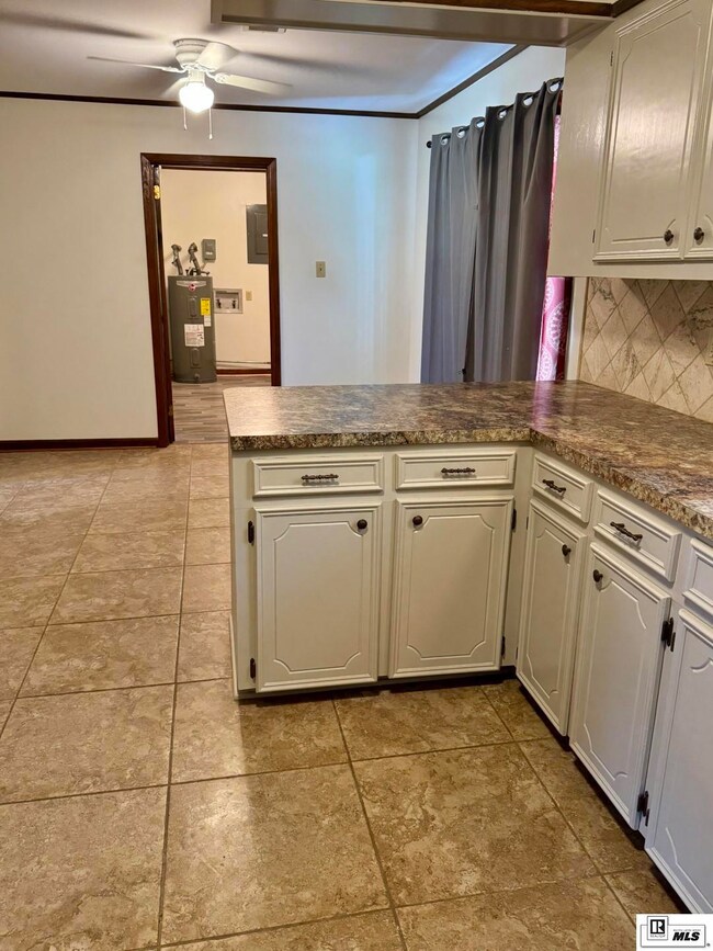 131 Cedar Grove Church Rd, Grayson, LA 71435 - photo 6