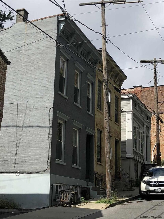 4 Ten Broeck Place, Albany, NY 12210 - photo 4