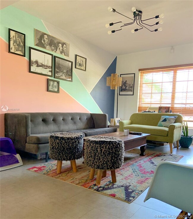 Living Room furniture configuration