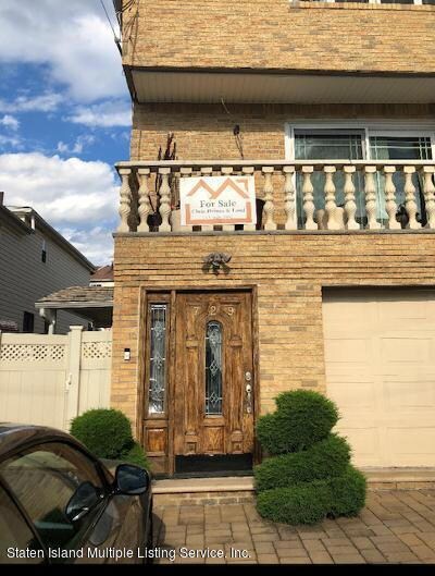 HOUSE 2