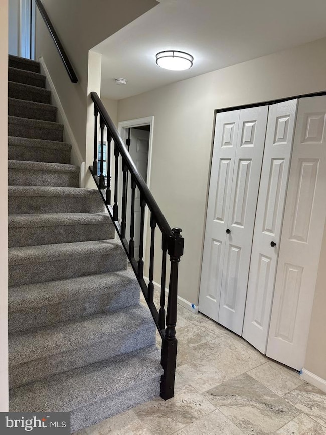 7 Nikhil Ct, Claymont, DE 19703 - photo 4