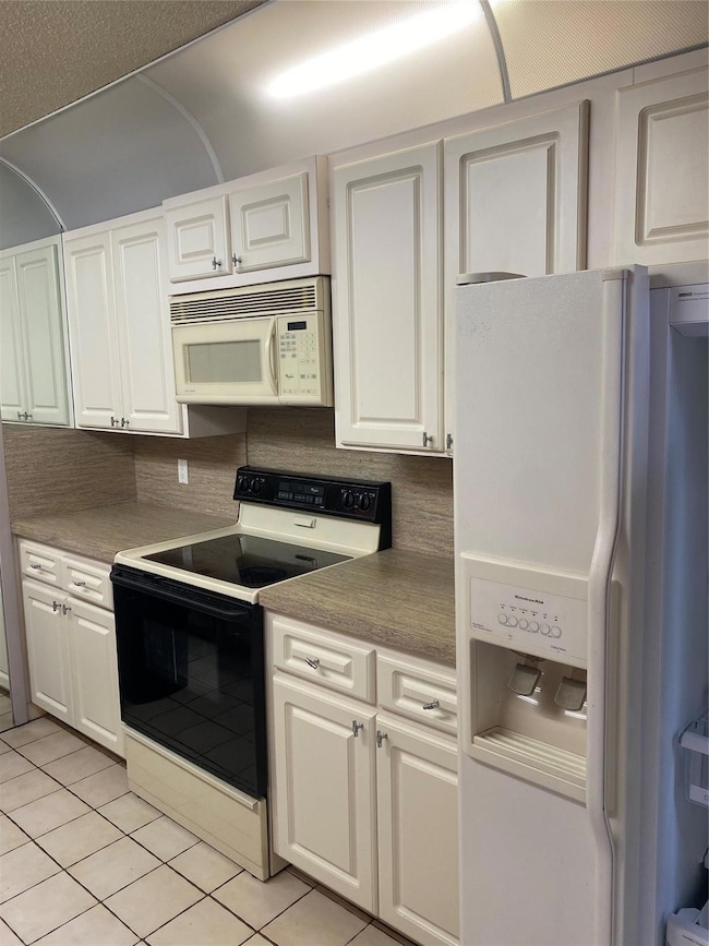 9101 SW 19th Place unit B, Davie, FL 33324 - photo 4